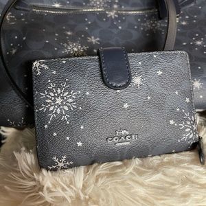 Coach snowflake wallet
